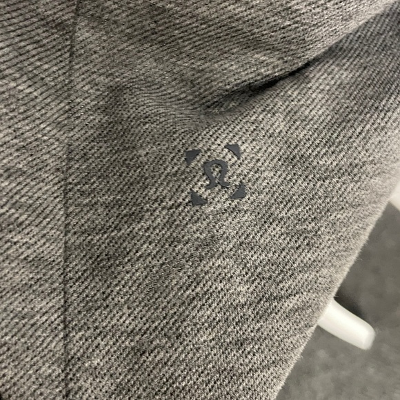 Lululemon athletica Evolution Polo XXL Shirt gray mens - Picture 3 of 6